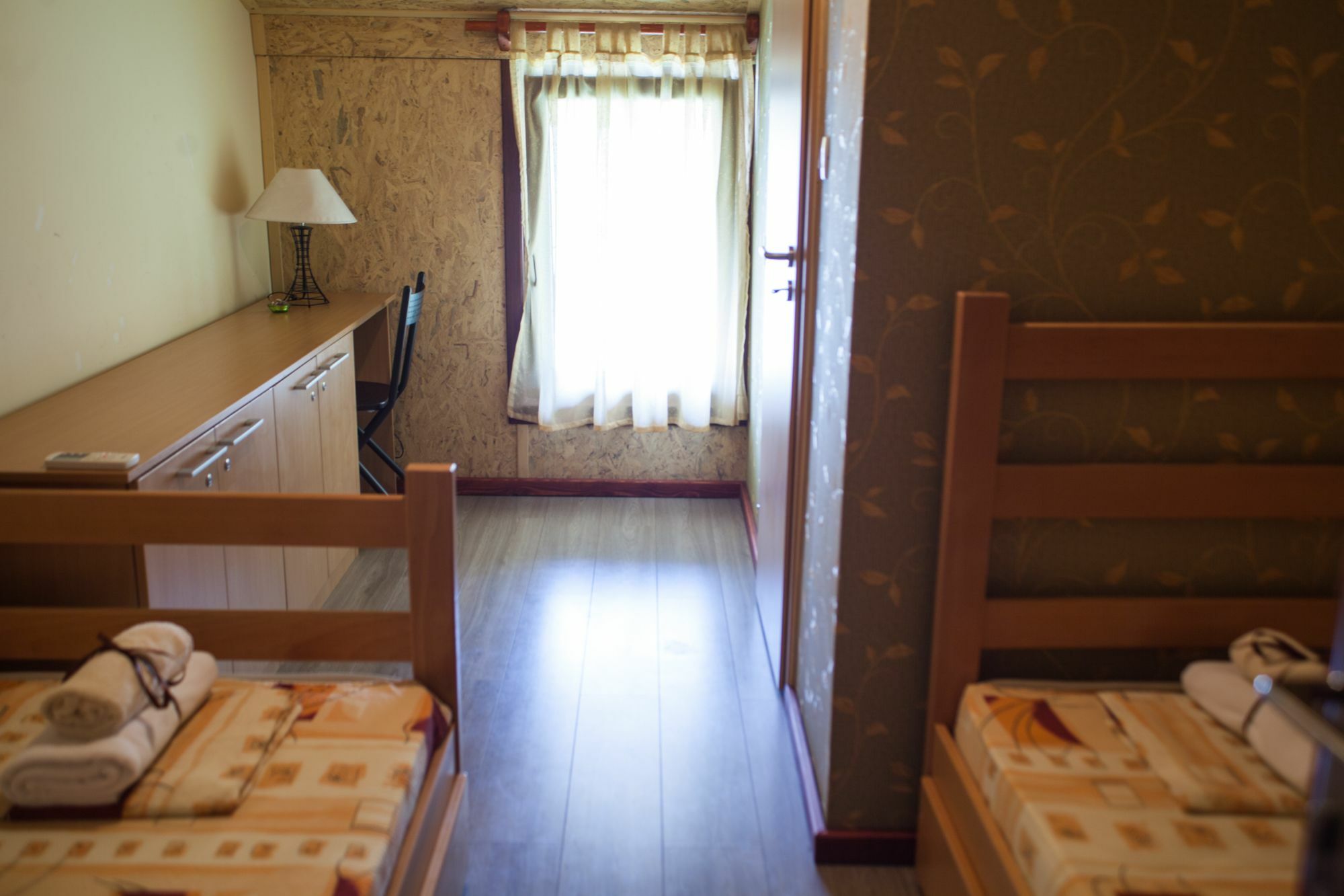 San Art Floating Hostel & Apartments Белград Экстерьер фото