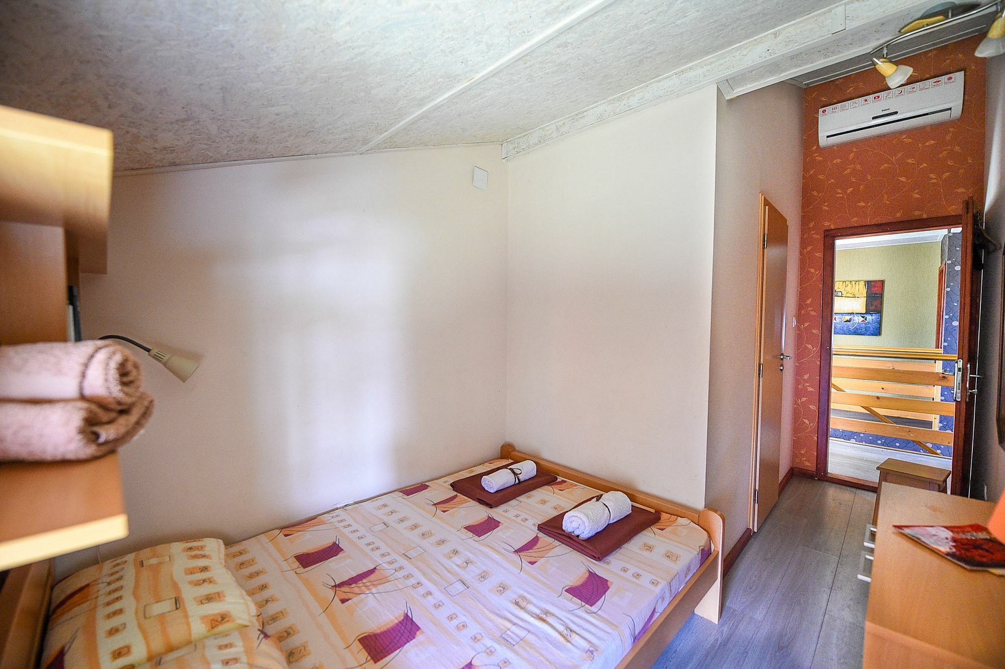 San Art Floating Hostel & Apartments Белград Экстерьер фото
